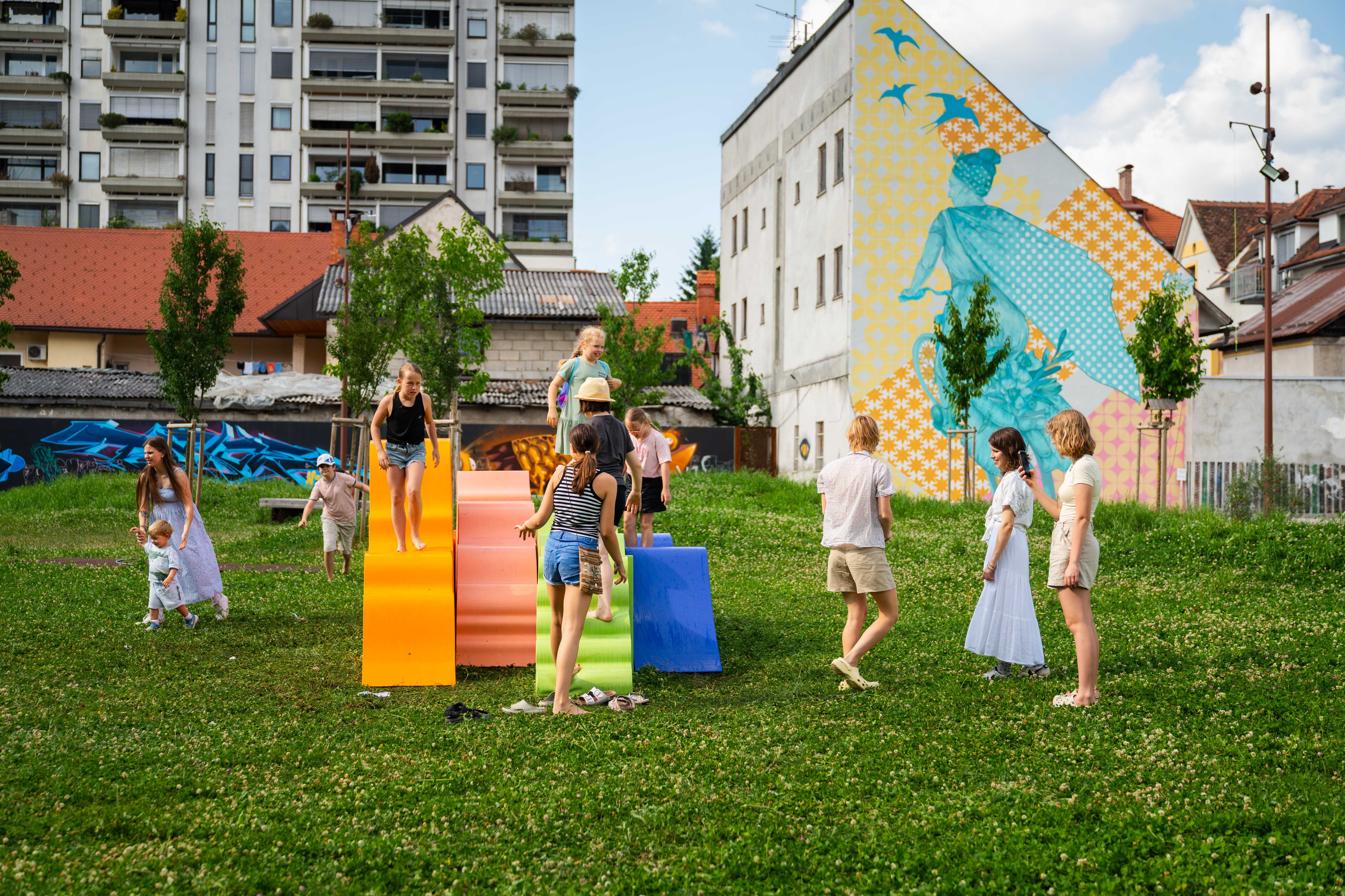 Center_Rog_Dan_soseda_2025_Foto_Leana_Herak_Low_Res_ (19)